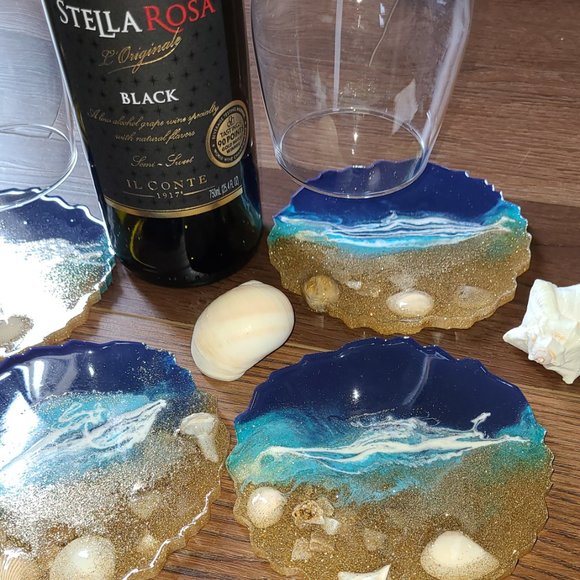 Beautiful Beachy Handmade Wine Caddy with Matching Coasters - Picture 3 of 7